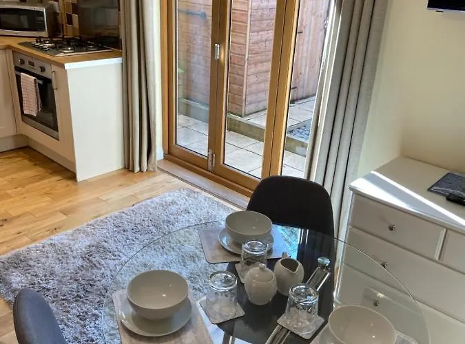 招待所 The Ashton Gate Mews 布里斯托