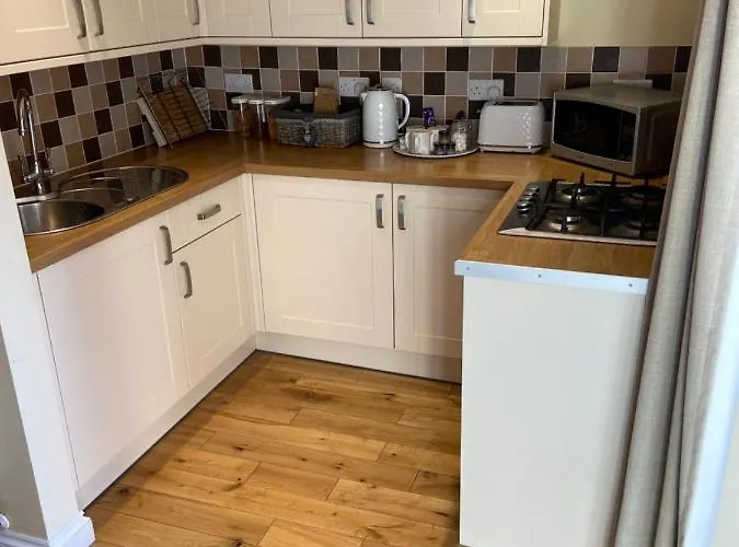 The Ashton Gate Mews 3*